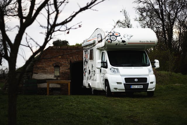 Louer un camping car sans se ruiner astuces efficaces